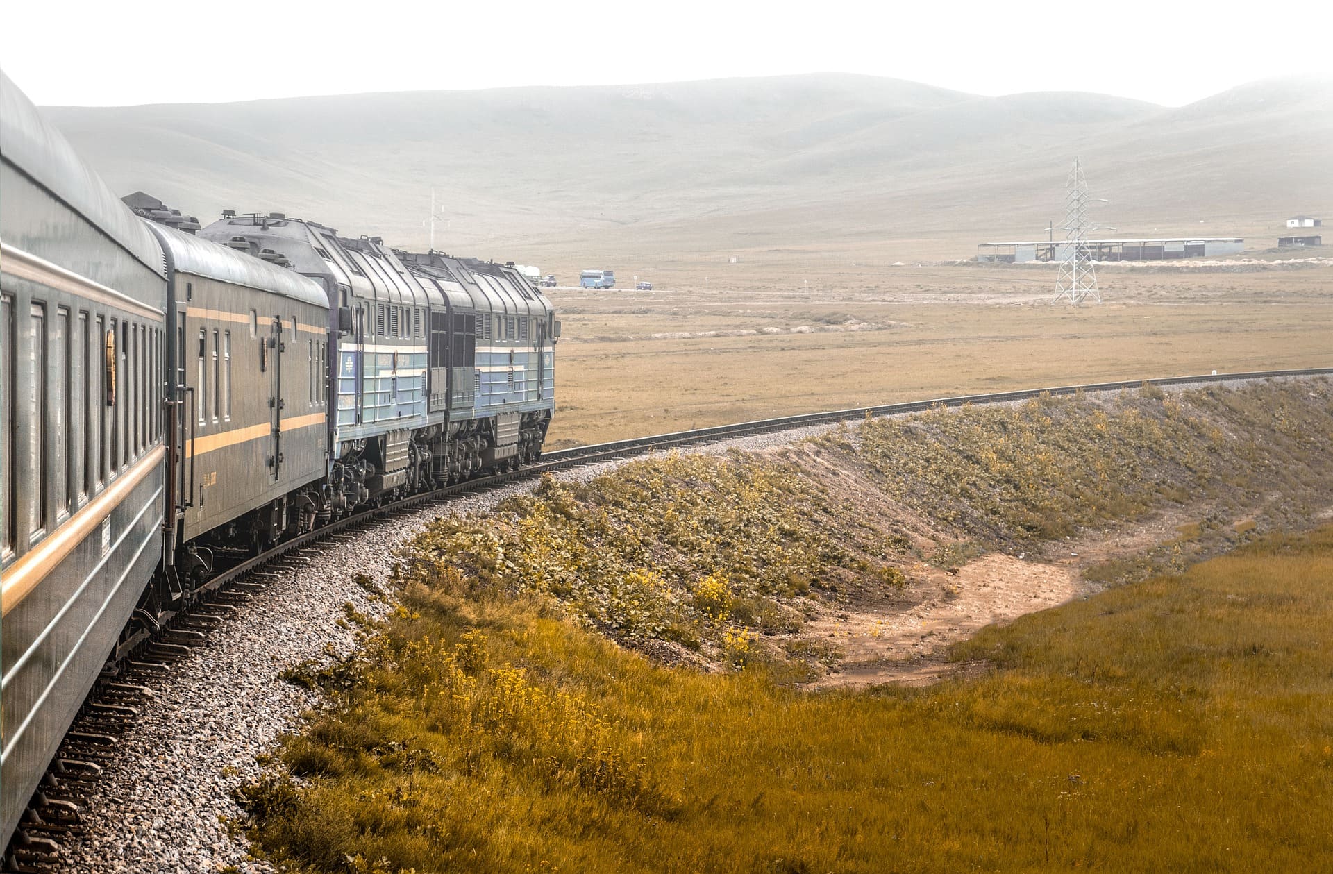 Cómo funciona el trasporte ferroviario